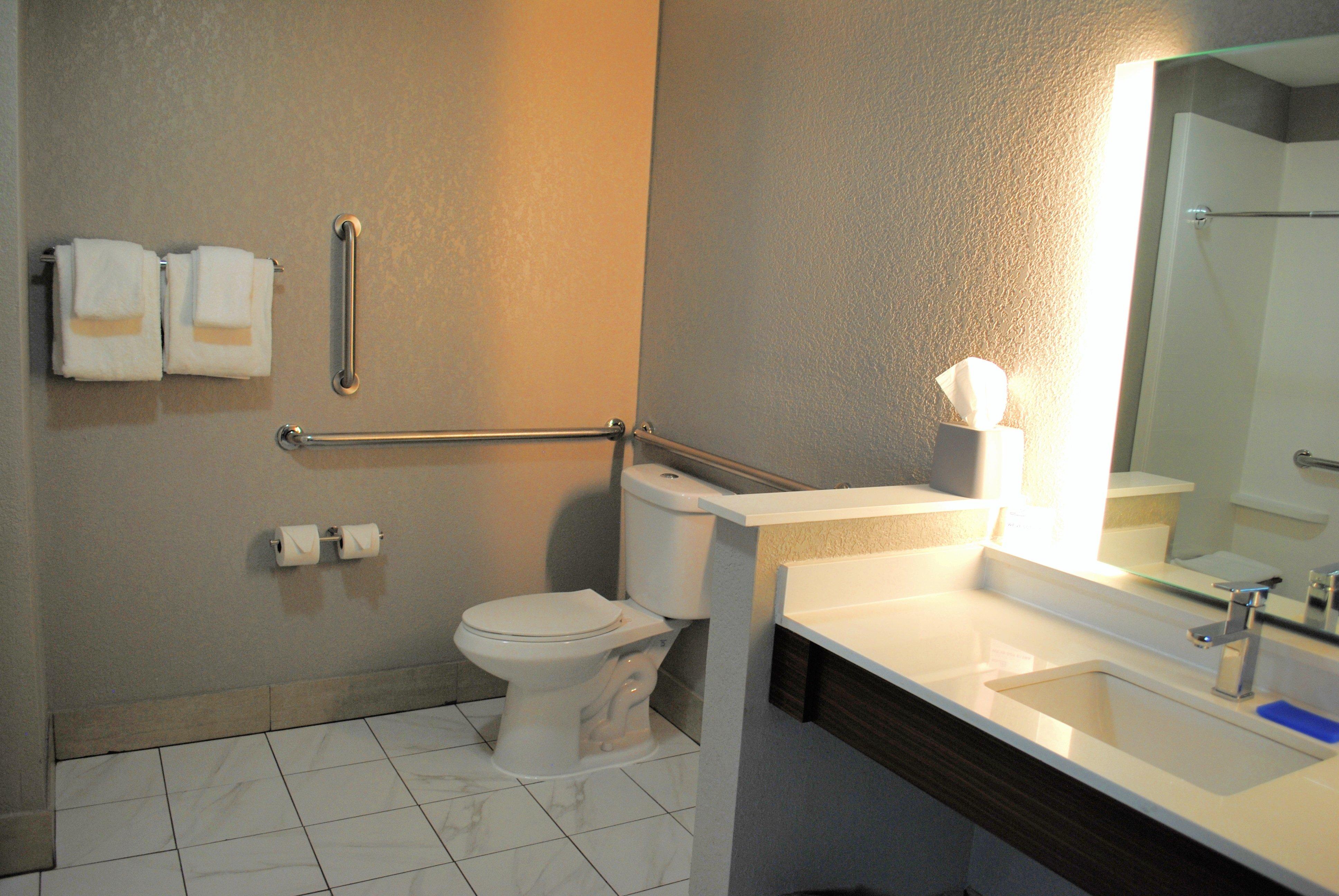 Holiday Inn Express & Suites - Columbia City By Ihg Екстериор снимка